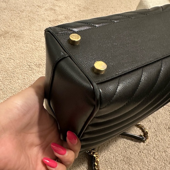 Saint Laurent Tote - Picture 8 of 11